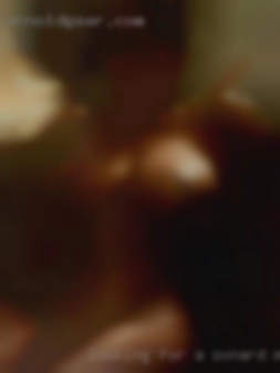 Looking for a woman Oxnard milfs close to my area.